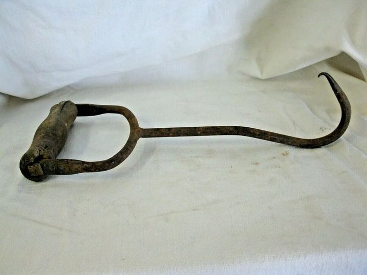 An Antique Tool That Brings Back Memories Of Our Wonderful Moments In The Villagee