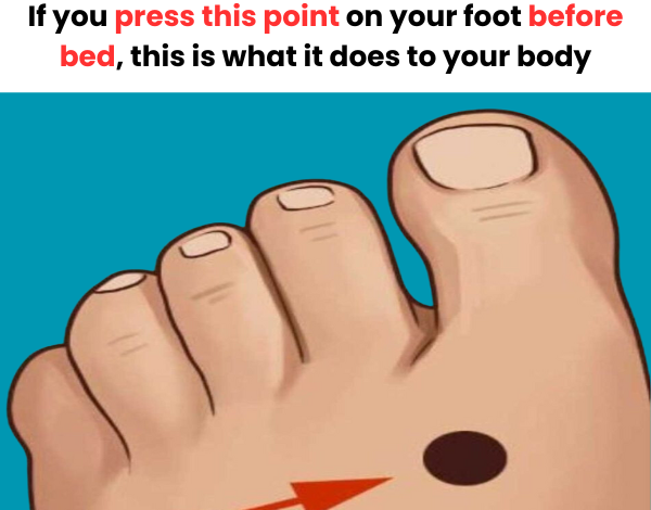 If you press this point on your foot before bed this is what it does to your body thumb