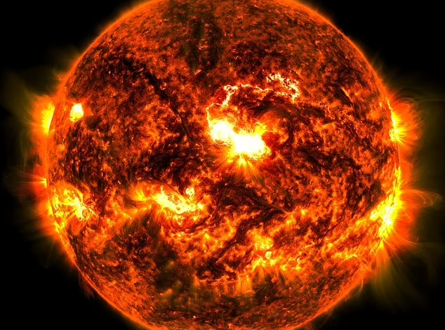 A Severe Solar Storm Is Currently Blasting Earth That Could Stress Power Grids