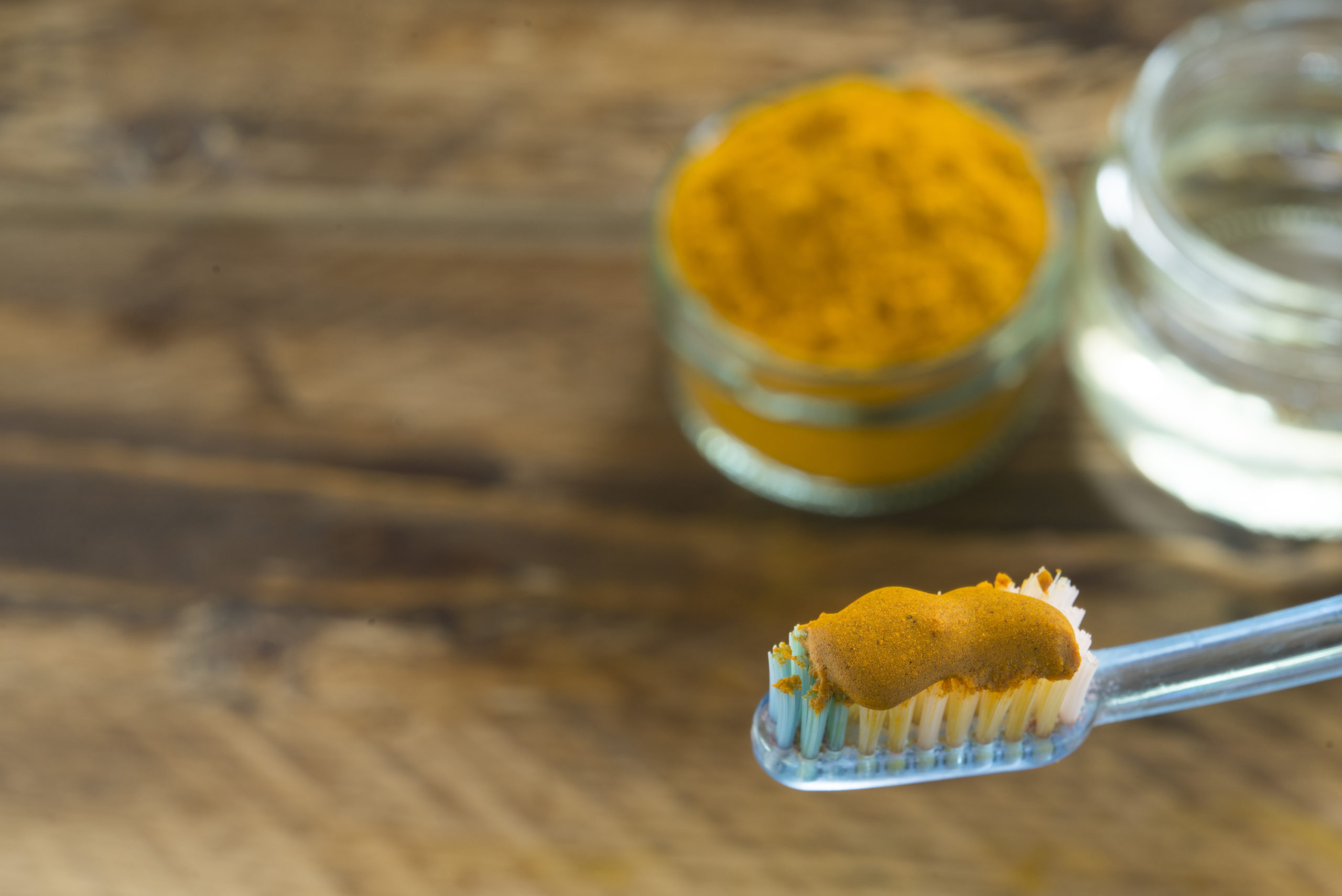 Turmeric For Teeth Whitening