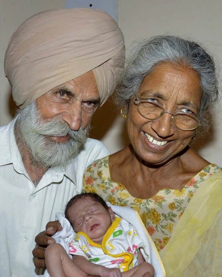 A 72YearOld Mom Gave Birth to He