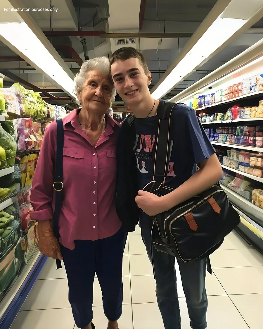 Poor Boy Pays for Old Ladys Groceries 1