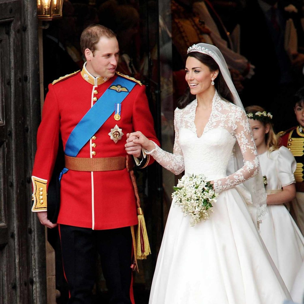 kate middleton prince william wedding recirc getty images cc3b1443b5b64b3e8483f199794c7b4c 1024x1024 1