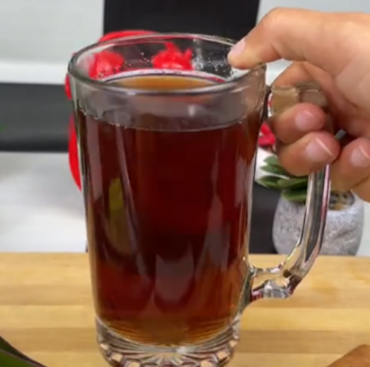 The Incredible Health Benefits of the Purple Maguey Plant — And How to Prepare It 4 22 5