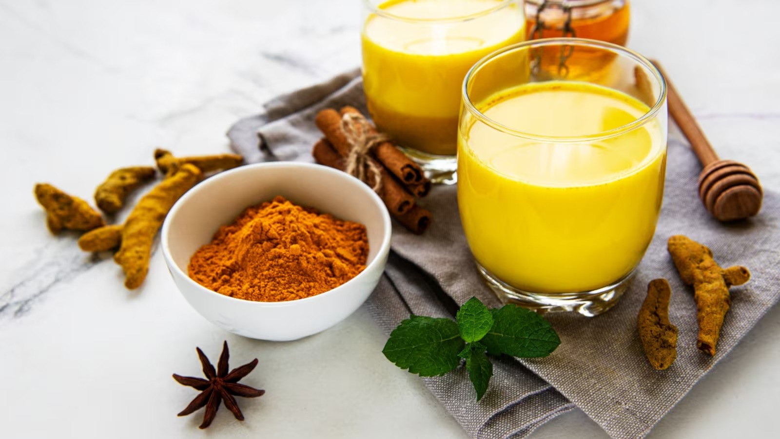 4 powerful home remedies to help eliminate mucus and phlegm effectively 3 4 Effective Home Remedies to Eliminate Mucus 2