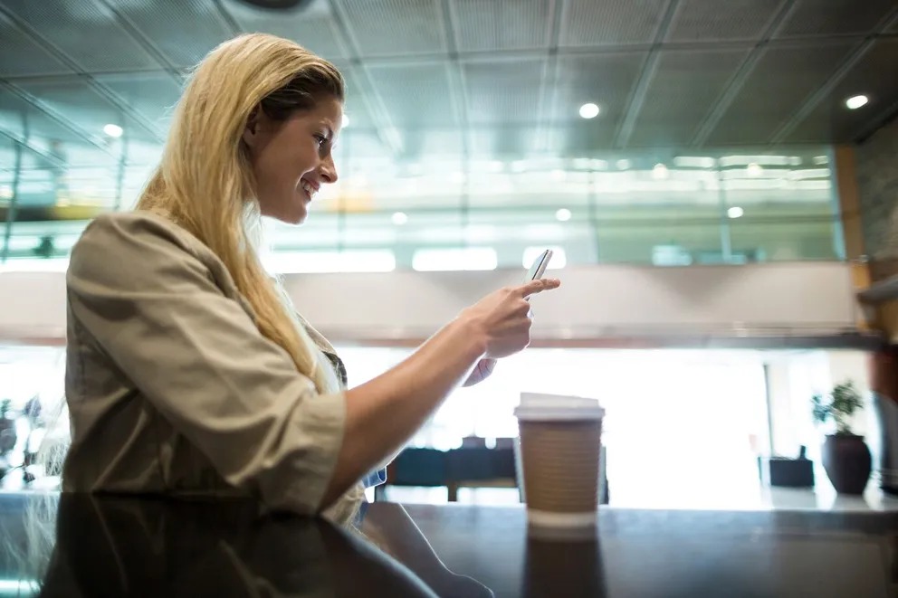 Entitled Dog Owner Yelled At Staff Like The Airport Was Her Kingdom – She Deserved What I Did At The Gate 7 654 8