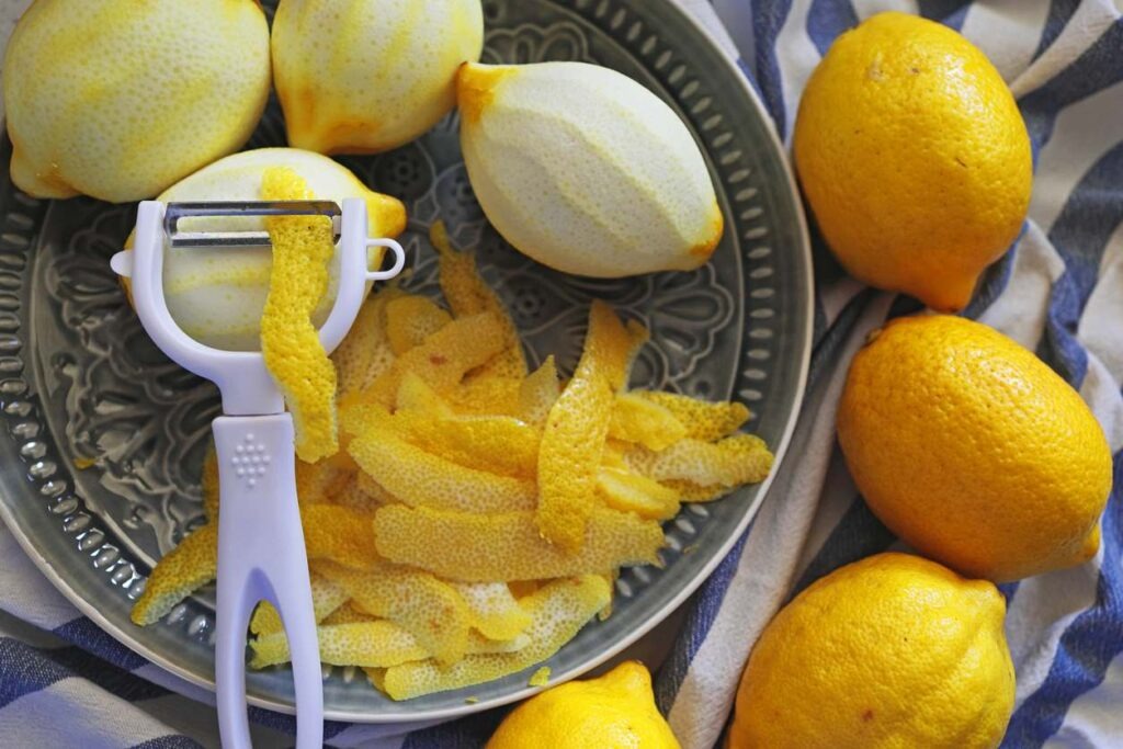 Never Throw Away Lemon Peels Again: 12 Unusual Ways to Use Them 2 dont throw away your lemon skins