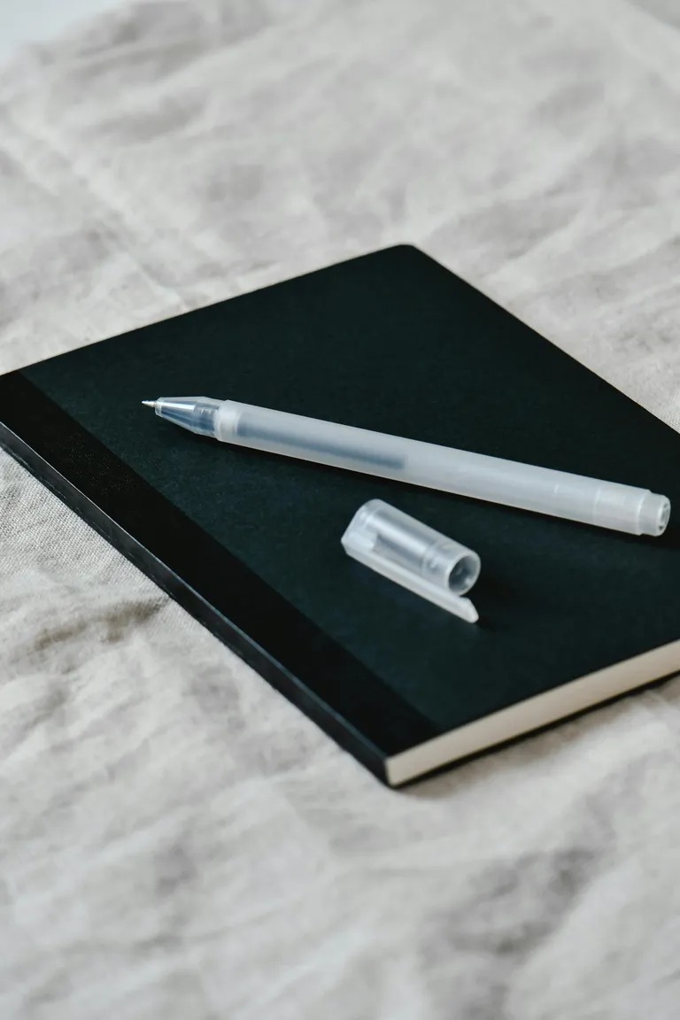 My New Husband Wanted To Give My Salary To His Mom — To "Teach Me How To Spend It" 6 download 19 2