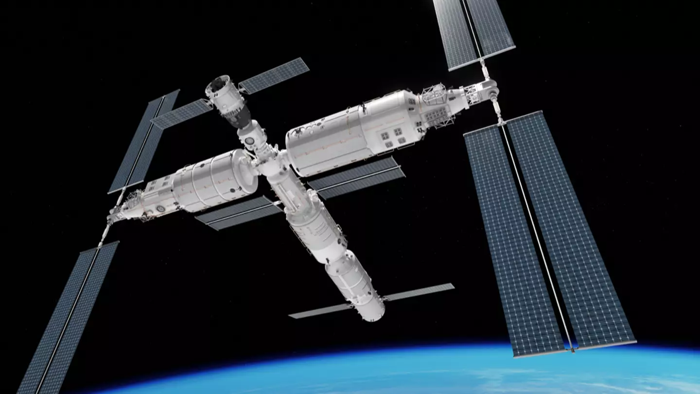 Bacteria with ‘unique abilities’ has mutated on space station into something never seen before on Earth 1 download 2 7