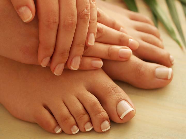 how to clean toenails and keep t