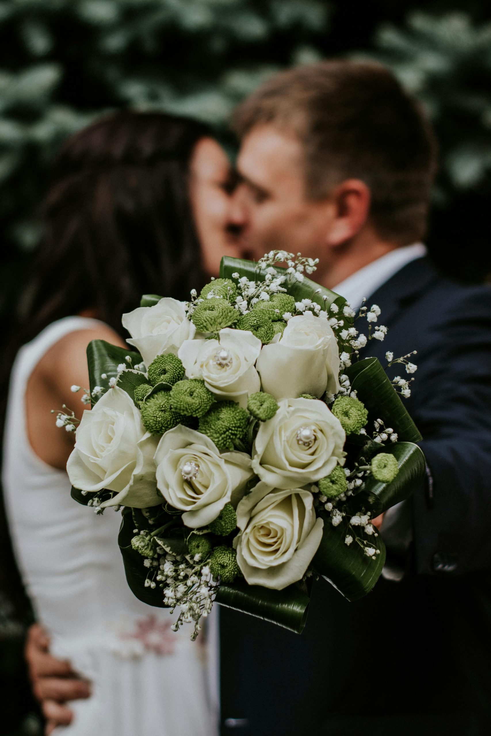 Woman Hired a Fake Father to Walk Her Down the Aisle – The Idea Changed Her Life Forever 8 pexels rocsana99 948185 scaled