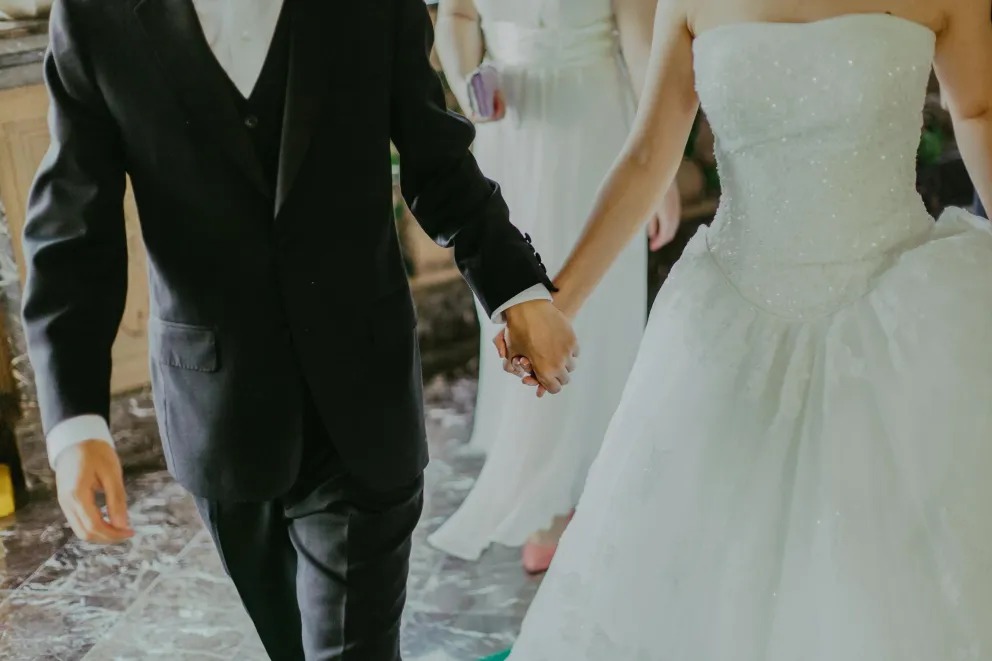 My Dad Took Credit for Paying for My Wedding During His Toast – but It Was My Stepfather Who Paid for Everything 1 rre 6