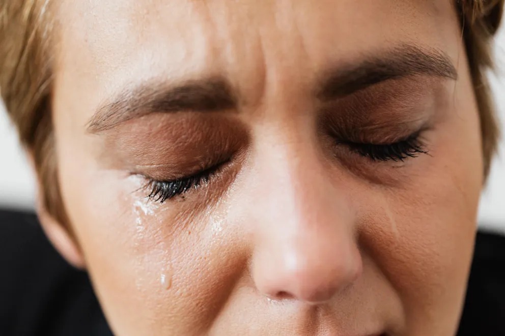 "Is It Really You?": Woman Recognizes The Homeless Man As Her Long-Missing Son 6 tyyr 6